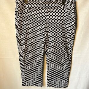 Charter Club Cropped Pants Black & White